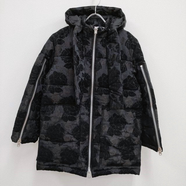 tao COMME des GARCONS 花柄ジャガード 中綿 サイズM フード着脱 ジャケット AD2022 ブラック レディース タオコムデギャルソン【中古】3-1105A♪ 219956-1_1200x1200.jpg?v=
