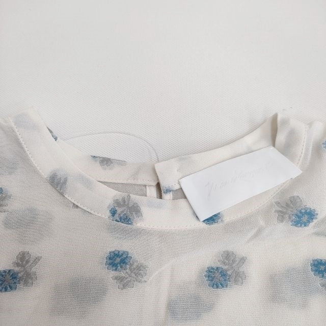 マメクロゴウチ　TunicWithSmallFlower　Embroidery mame kurogouchi(マメクロゴウチ) 18SS Pedicel Embroidery Puff