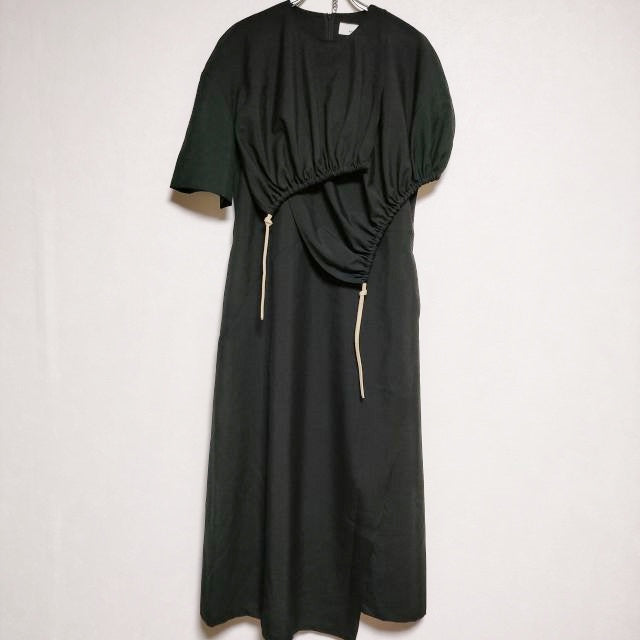 AKIRA NAKA Morgane wool dress ドローコード アシンメトリー ワンピース ブラック レディース アキラナカ【中古 –  ブランド古着の専門店gee,jee（ジージー）