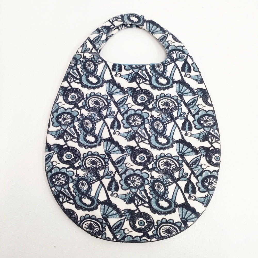 mina perhonen joy エッグバッグ 鳥花総柄 e507 トートバッグ ホワイト