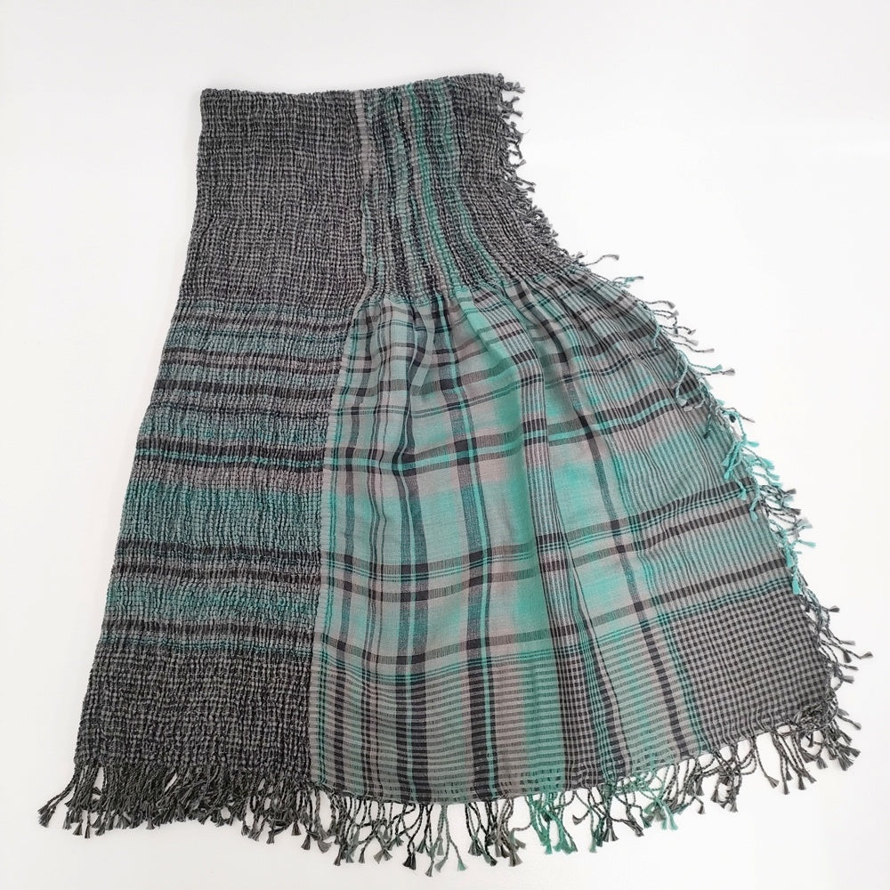 Haat ISSEY MIYAKE 大判 シャーリング チェック柄 シルク混 ストール グリーン グレー レディース ハートイッセイミヤケ【中古】5-1111T◎ Haat ISSEY MIYAKE 大判 シャーリング チェック柄 シルク混 ストール