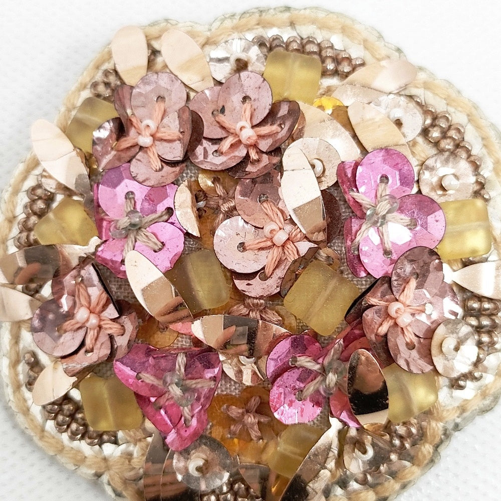 tamas スパンコール ビーズ ブローチ ゴールド ピンク レディース