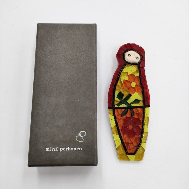 mina perhonen matryoshka マトリョーシカ バッジ ブローチ レッド イエロー レディース ミナペルホネン【中古】3- –  ブランド古着の専門店gee,jee（ジージー）