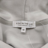 a day in the life UNITED ARROWS ダンボールニットリラックスパーカー M プルオーバー パーカー ライトグレー メンズ アデイインザライフ【中古】6-0512M♪