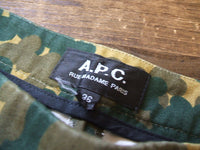 A.P.C. カモフラ ショートパンツ サイズ36 グリーン レディース アーペーセー【中古】2-0410S△