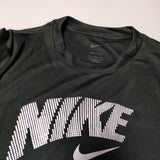 NIKE ドライフィット ジム トレーニング ランニング 半袖Ｔシャツ カットソー ブラック レディース ナイキ【中古】4-0706S∞