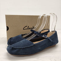 Clarks 新品 Freckle Bar スウェード サイズUK7 ワンストラップ フラット シューズ・靴 ネイビー レディース クラークス【中古】3-1109T◎