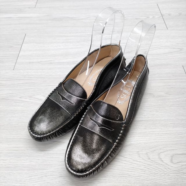 TOD'S ドライビングシューズ 40 ローファー ブラック シルバー