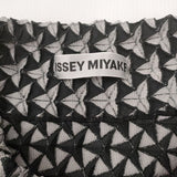 ISSEY MIYAKE 3D スチームストレッチ フレアスカート IM54FG528 サイズ2 スカート ブラック グレー レディース イッセイミヤケ【中古】4-0318G◎