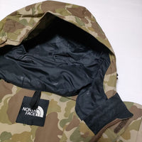 THE NORTH FACE ノベルティ スクープ ジャケット NP61241 迷彩 カモフラ ナイロン ジャケット カーキ メンズ ザノースフェイス【中古】4-1111M∞