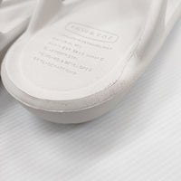 TAW&TOE トーアンドトー 未使用品 Zerovity Flip Flop Sport リカバリーサンダル S サンダル アイボリー レディース【中古】4-0614S♪