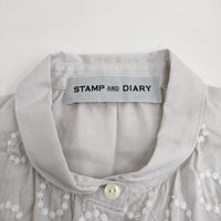 STAMP AND DIARY SD94ES410A ラウンドカラー 刺繍 ブラウス シャツ グレー ホワイト レディース スタンプ アンド ダイアリー【中古】4-0804M♪