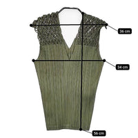 PLEATS PLEASE ISSEY MIYAKE プリーツ PP81-JK722 ノースリーブ Ｔシャツ カットソー カーキ レディース プリーツプリーズ【中古】5-0601S∞