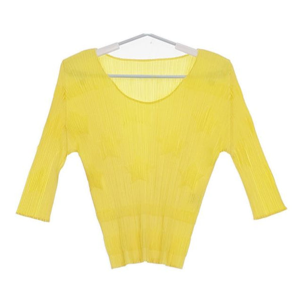 PLEATS PLEASE ISSEY MIYAKE プリーツ エンボス加工 星柄 スター PP81-JK143 Ｔシャツ カットソー イエロー レディース プリーツプリーズ【中古】5-0724S∞