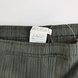 PLEATS PLEASE ISSEY MIYAKE  エンボス加工 星柄 スター PP81-JG146 スカート カーキ レディース プリーツプリーズ【中古】5-0126M∞