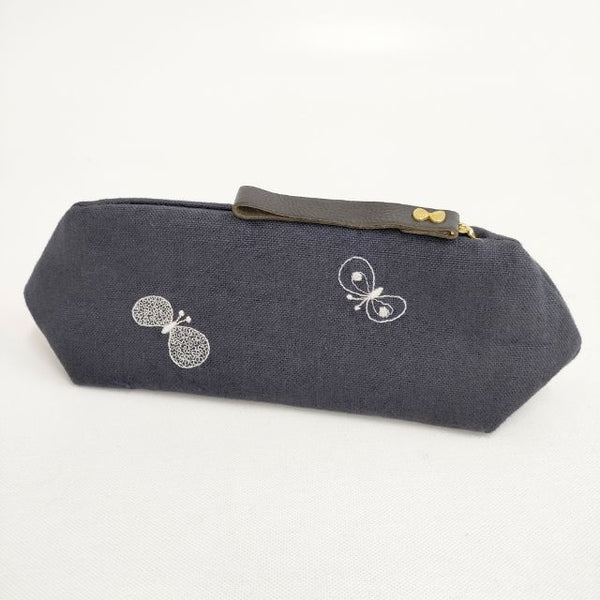 mina perhonen quartz pouch choucho NAVY 刺繍 クォーツポーチ 小物入れ ポーチ ネイビー レディース ミナペルホネン【中古】5-0406G∞