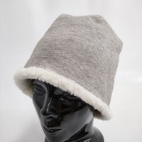 mature ha 新品 ECO-015YK hood cap 裏ボア 定価15400円 ニットキャップ グレー ホワイト レディース マチュアーハ【中古】4-0929T♪