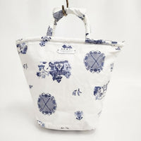 R&D.M.Co- マルシェバッグ LONDON BLUE WILLOW MARCHE BAG TALL 琺瑯プレート PVC コーティング トートバッグ ホワイト ネイビー レディース オールドマンズテーラー【中古】5-0802G∞