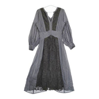 Ameri VINTAGE SHIRRING PLEATS DRESS レース 刺繍 サイズM ワンピース 20SS ブルーグレー レディース アメリヴィンテージ【中古】5-0216M♪