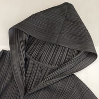 PLEATS PLEASE ISSEY MIYAKE フード付き プリーツ PP11-JA173 コート ブラック レディース プリーツプリーズ【中古】5-0220M∞