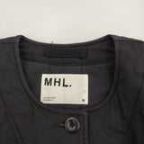 MHL. 595-8225505 サイズ3 DRY COTTON TWILL ノーカラー 中綿 ブルゾン ブラック レディース エムエイチエル【中古】4-1223T♪