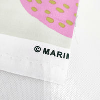 marimekko PIENI MANSIKKA 約54cm×145cm イチゴ ファブリック 生地 生地 ライトグリーン ピンク レディース マリメッコ【中古】5-0217G◎