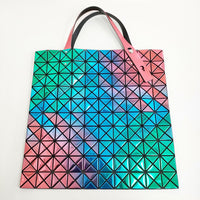 BAO BAO ISSEY MIYAKE ルーセント レインボー 定価95000円 トートバッグ プラチナム イリデセント バオバオイッセイミヤケ【中古】4-1230G♪