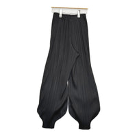 PLEATS PLEASE ISSEY MIYAKE PP04-JF811 プリーツ アラジンパンツ ジョガー パンツ ブラック レディース プリーツプリーズ【中古】5-0216M♪