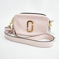 MARC JACOBS 新品 THE SOFT SHOT 21 定価49000円 M0014591 牛革 ショルダーバッグ ライトピンク グレージュ レディース マークジェイコブス【中古】5-0210G◎