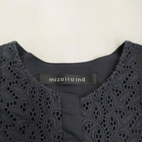 mizuiro-ind カットワーク レース切替 ノーカラー ドロップショルダー ブラウス シャツ ネイビー レディース ミズイロインド【中古】5-0411M♪