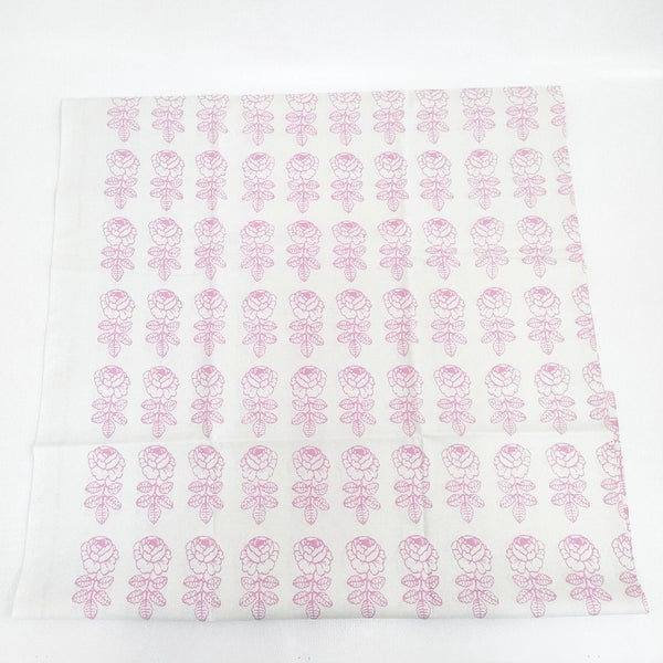 marimekko 未使用 VIHKIRUUSU 200cm×138cm ファブリック 生地 オフホワイト ピンク レディース マリメッコ【中古】5-0723G◎