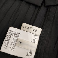 qualite プリーツ スタンドカラー半袖 比翼ボタン ブラウス シャツ ブラック レディース カリテ【中古】5-0612S∞