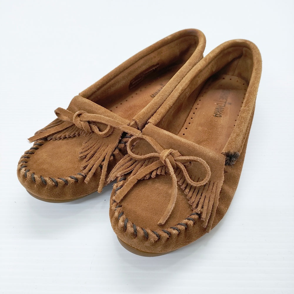 Minnetonka ミネトンカ ブラウンレザーモカシン 美品 Minnetonka MINNETONKA ミネトンカ モカシン レザー ローファー