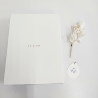 la fleur 新品 a2455 わたしたちへ カネコアヤノ コサージュ 定価16500円 ブローチ ホワイト レディース ラフルール【中古】5-0401G♪