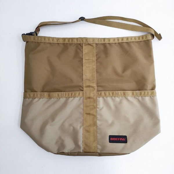 BEAMS BOY/BRIEFING 別注 TRAVEL SACOCHE Ｍ 定価13200円 サコッシュ ショルダーバッグ ブラウン レディース ビームスボーイ/ブリーフィング【中古】5-0625G∞