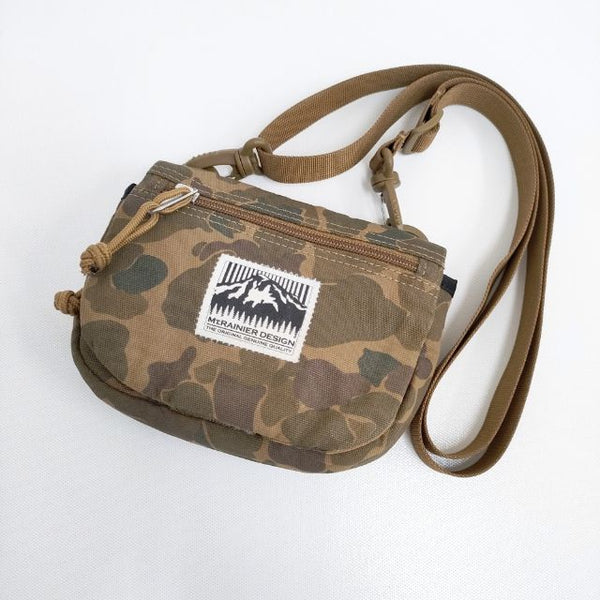 Mt RAINIER DESIGN カモフラ 迷彩 WALLET POUCH ウォレット ショルダーバッグ カーキ メンズ マウントレイニアデザイン【中古】5-0918G∞