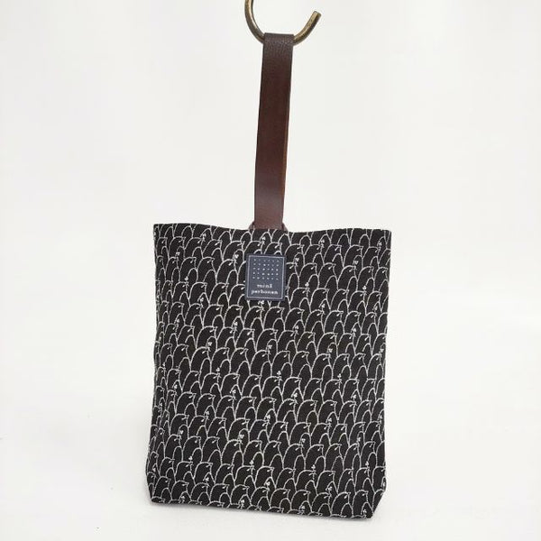 mina perhonen ys9934 puisto bag lintu 刺繍 リネン トートバッグ ネイビー ホワイト レディース ミナペルホネン【中古】5-0802G∞