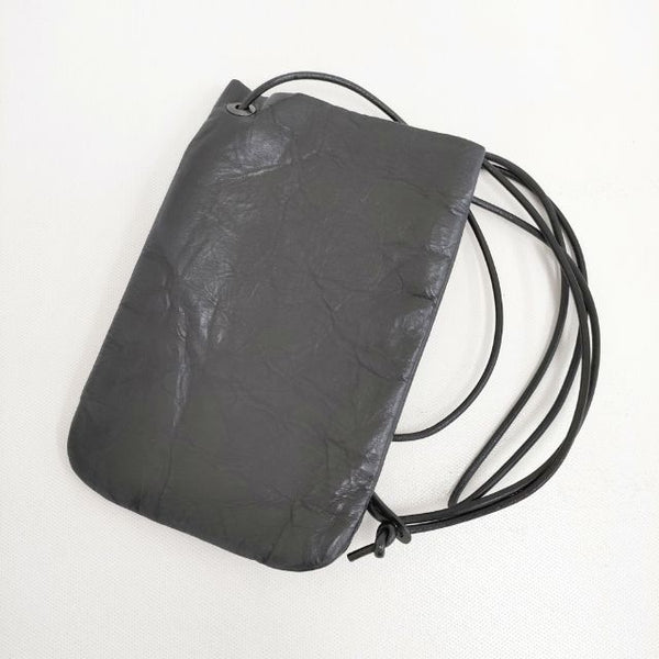 ARTS&CRAFTS VEGETABLE HORSE LEATHER FLAT SHOULDER S 定価14300円 レザーポシェット ショルダーバッグ ブラック レディース アーツ&クラフツ【中古】5-0802G∞