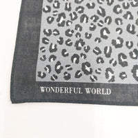 KANEKO ISAO WONDERFUL WORLD 未使用 豹柄 レオパード ロゴ オールド ハンカチ ブラック グレー レディース カネコイサオワンダフルワールド【中古】5-0918G◎