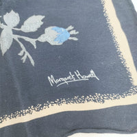 MARGARET HOWELL シルク 花柄 ハンカチ スカーフ ネイビー レディース マーガレットハウエル【中古】5-0918G◎
