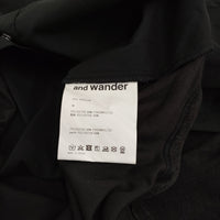 and wander 新品 fleece base LS shirt M 定価26400円 574-4253120 フリース切替 長袖シャツ ブラック メンズ アンドワンダー【中古】5-0912T♪