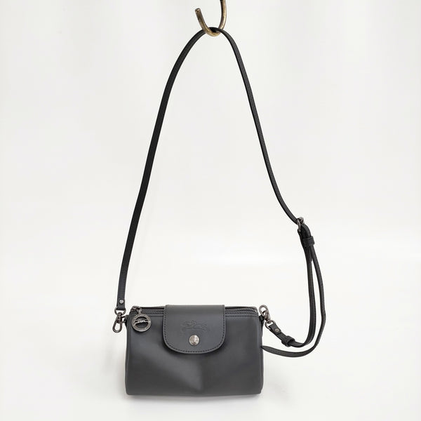 Longchamp ルプリアージュ エクストラ XS クロスボディバッグ 定価70400円 ショルダーバッグ ブラック レディース ロンシャン【中古】5-0614G♪