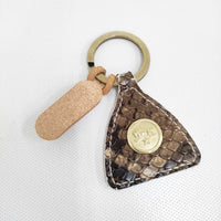 IL BISONTE スネークプリント キーリング 定価8250円 54252305750 キーリング 25SS ブラウン レディース イルビゾンテ【中古】5-0614G♪