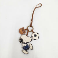 genten PEANUTS ワクワクチャーム サッカー スヌーピー レザー 定価16500円 チャーム ブラウン アイボリー レディース ゲンテン【中古】5-0809G◎