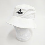 Vivienne Westwood オーブ刺繍 バケットハット ユニセックス ムーンバット サイズM～S ハット ホワイト レディース ヴィヴィアンウエストウッド【中古】5-0913G◎