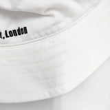 Vivienne Westwood オーブ刺繍 バケットハット ユニセックス ムーンバット サイズM～S ハット ホワイト レディース ヴィヴィアンウエストウッド【中古】5-0913G◎