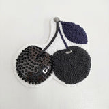 la fleur 新品 Fort Greene Place さくらんぼ c2503 定価38500円 ブローチ ブラック ホワイト レディース ラフルール【中古】5-0628G♪