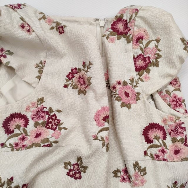TOCCA 刺繍 OPTOBA0720 サイズ4 花柄 ベルト付き ワンピース