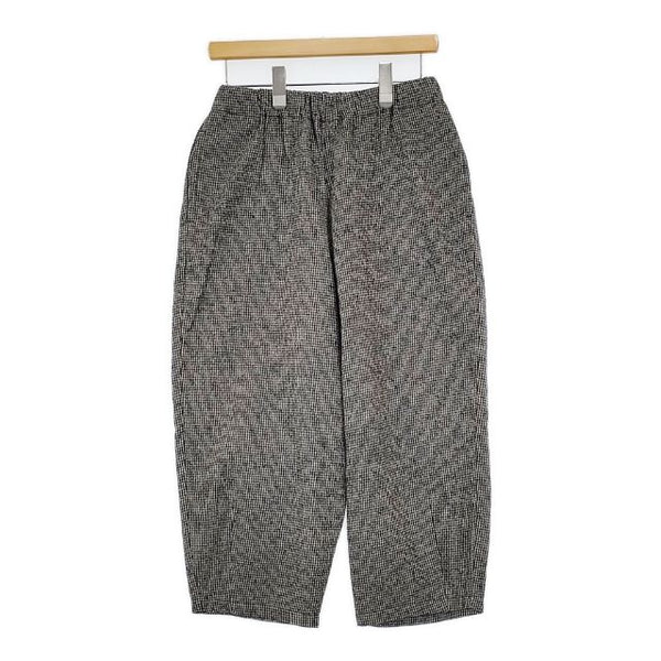 Sabbatum c/wツイル/グレンチェック ヘムダーツ イージーテーパードパンツ 定価17380円 パンツ グレー レディース サバタム【中古】5-1013T∞