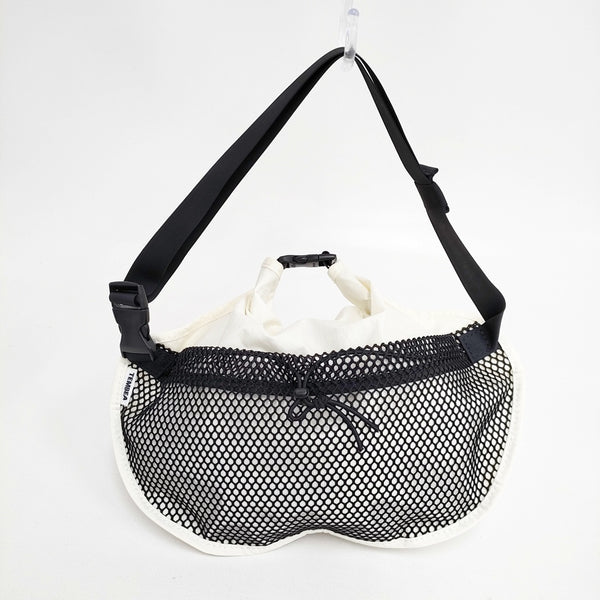 TEMBEA 未使用品 ROLL TOP FANNY PACK NYLON 定価16500円 ショルダーバッグ ホワイト レディース テンベア【中古】5-0808G◎